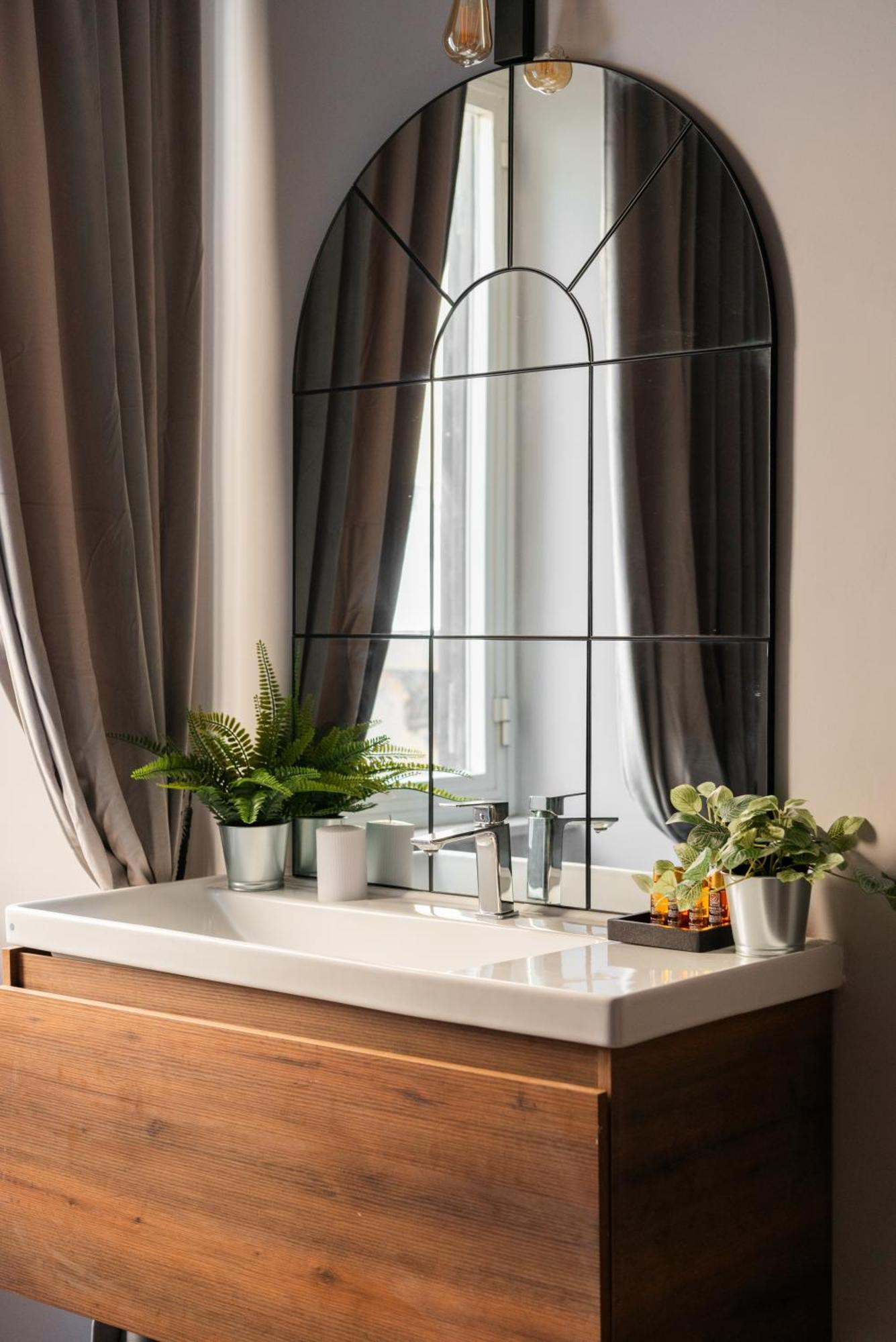 Jacuzzi Termini Apartment Рим Экстерьер фото